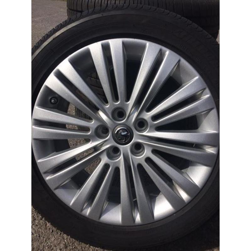 17" vauxhall 2016 original alloys new with bridgstone tyres BARGAIN PRICE