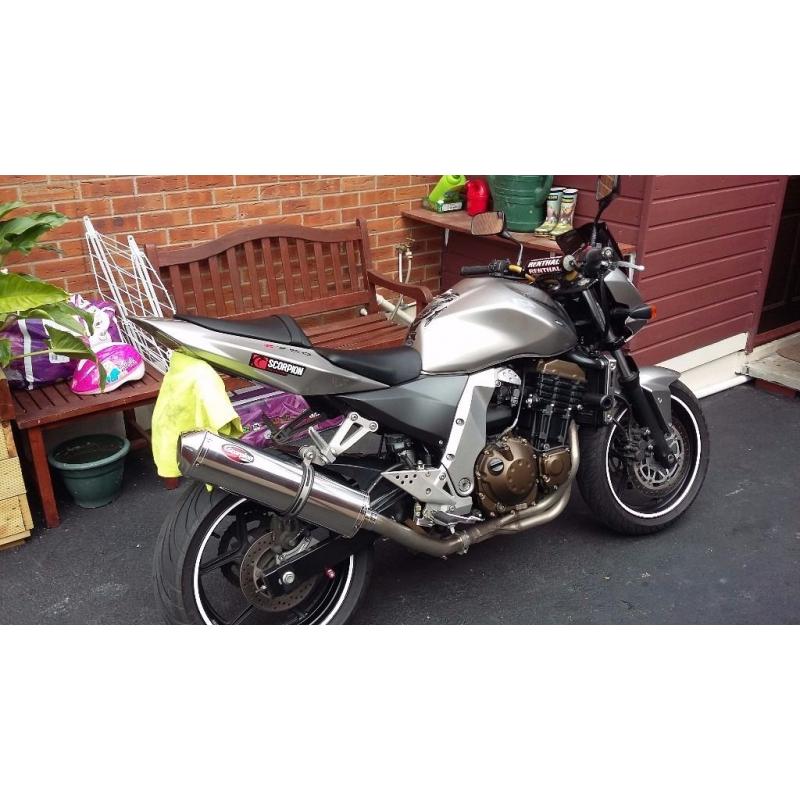 2006 Kawasaki z750 low millage vgc