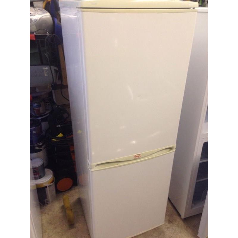 Swan A class fridge freezer