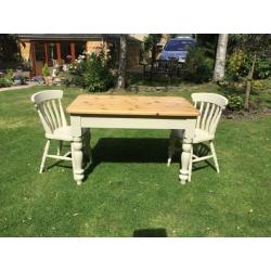Beautiful Pine Table with 2 Chairs