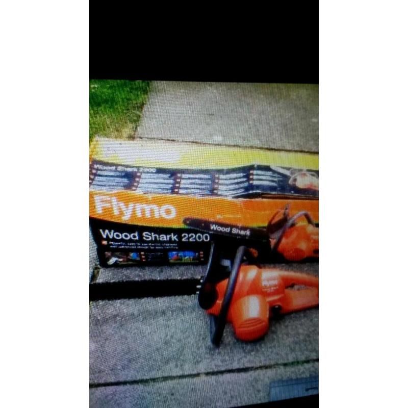 Flymo woodshark 2200 chainsaw with box and instructions