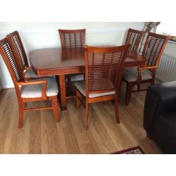 Mahogany extending table + 6 matching chairs