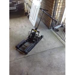 Motorcycle lift jack