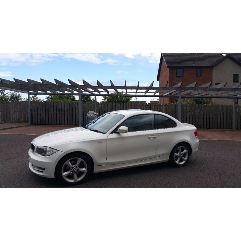 BMW 118d White Coupe