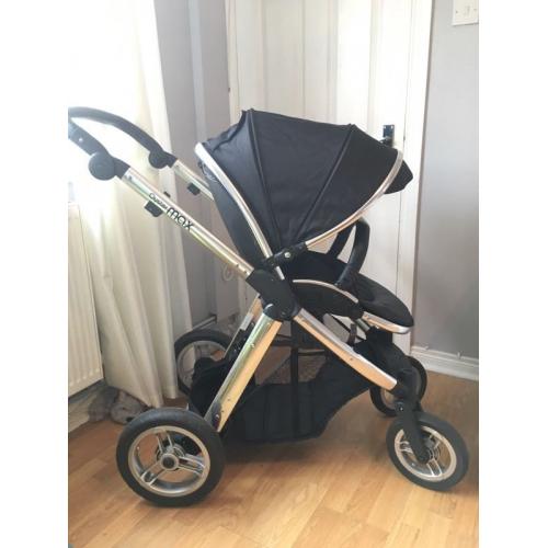 **PRICE REDUCED**LIKE NEW Oyster Max Stroller/Pram