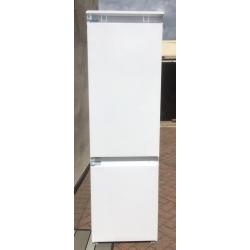 Indesit IB7030 A1 D 70/30 integrated fridge freezer