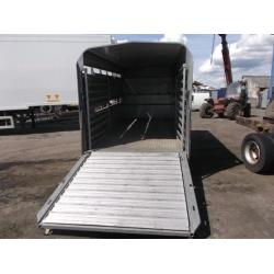 IFOR WILLIAMS 3 ALXE LIVESTOCK TRAILER - DP120-3 YEAR 2009