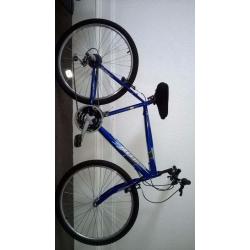 Good Condition Blue Bluereef Reflex Mountain Bike Men 26" Wheels