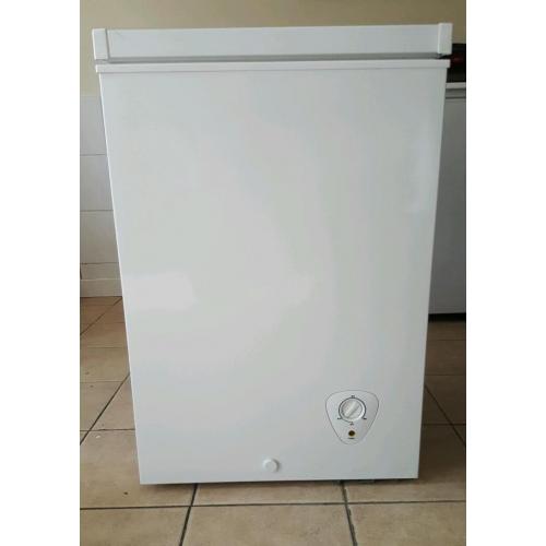 Chest freezer