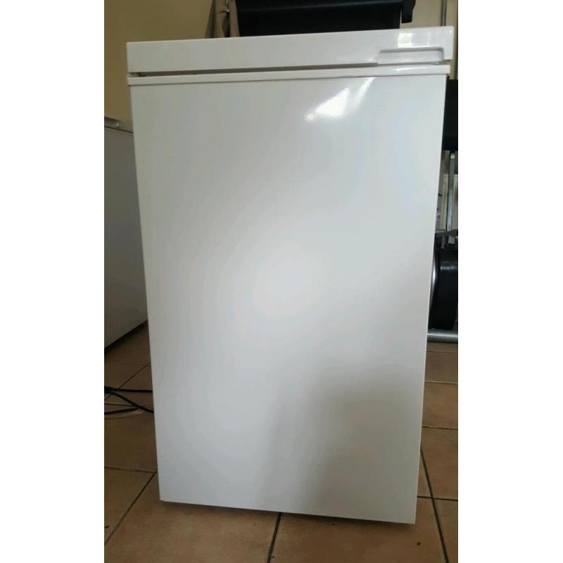 Chest freezer
