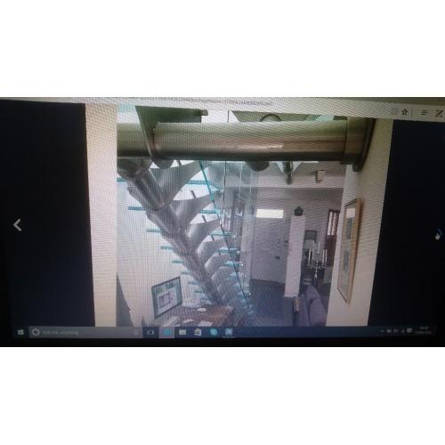 GLASS AND STAINLESS STEEL DESIGNER STAIRCASE