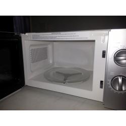 RUSSELL HOBBS MICROWAVE FOR SALE
