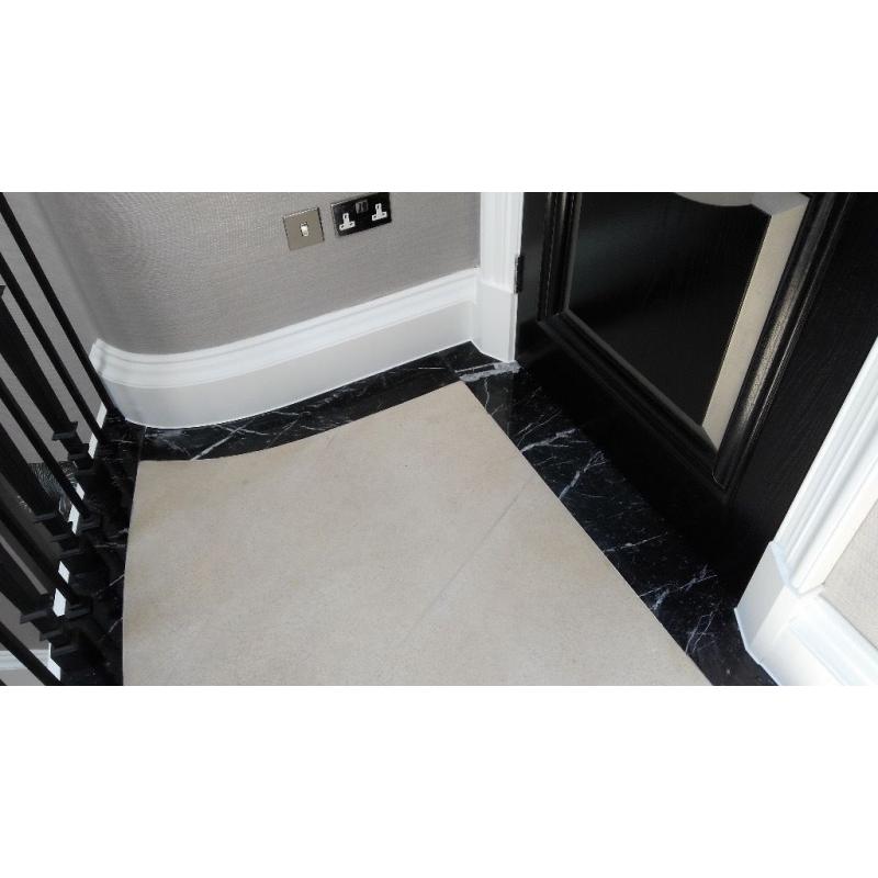 P&G specialist silicone sealant applicator. Internal/external mastic. London Area - Mastic Man