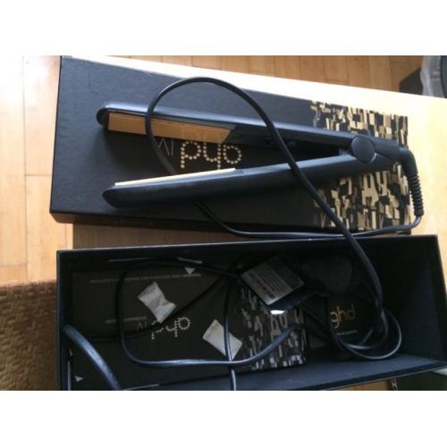 ghd IV professional styler straightener