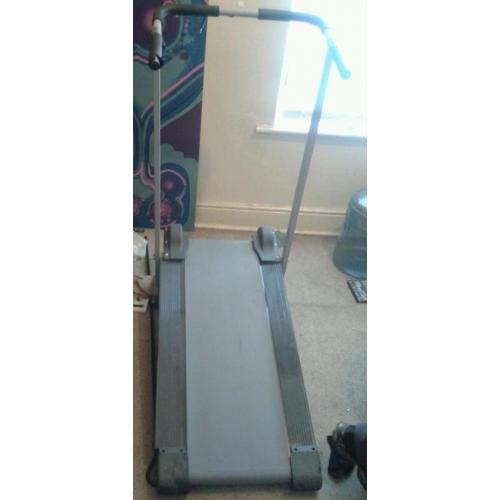 Treadmill and exercise bike/cross trainer
