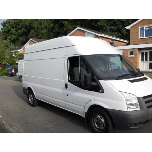 MAN AND A VAN HOUSE GARAGE OR GARDEN CLEARENCES ETC