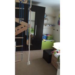 ONE SINGLE AND TWO DOUBLE ROOMS TO LET IN DAGENHAM