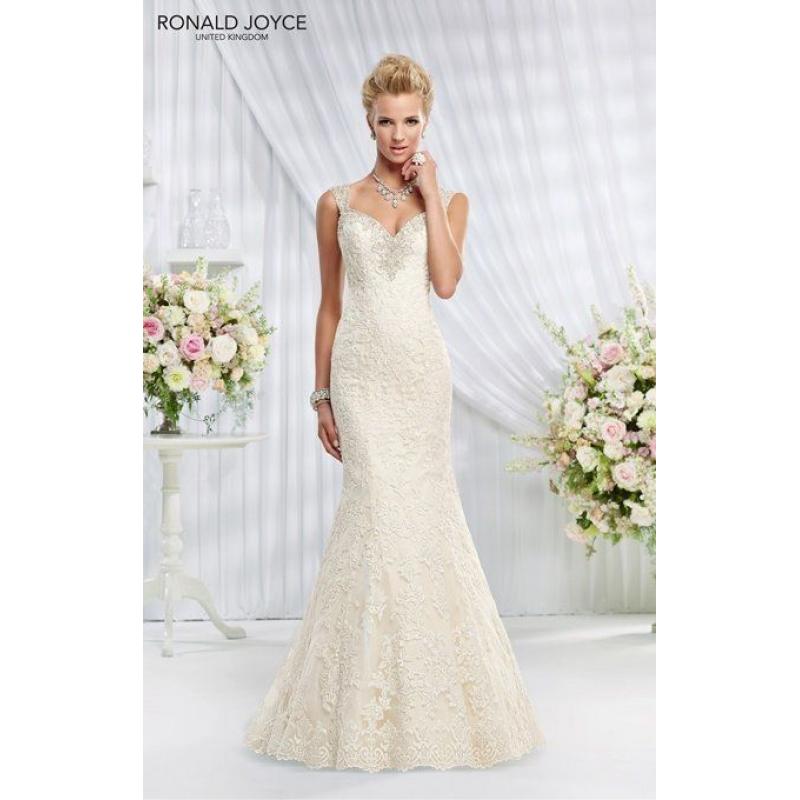 Stunning Ronald Joyce "Elizabeth" Designer Wedding Gown