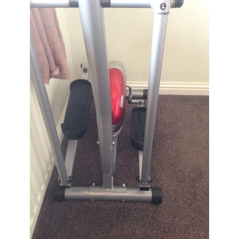 Cross trainer