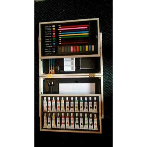Professional art set for sale