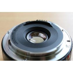 Canon 40mm f/2.8 stm pancake lens