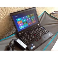 Lenovo ThinkPad X220i 12.5-inch Notebook (Intel Core i3 2.3GHz Processor, 2GB DDR3-SD RAM, 320GB HDD