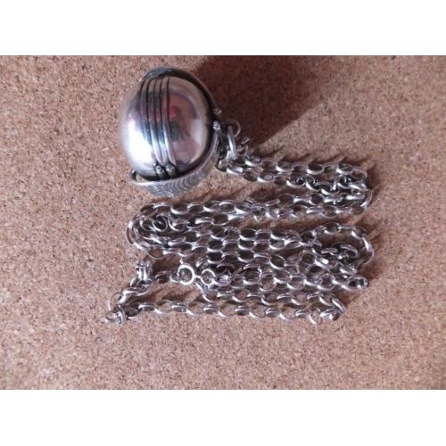 silver ball & silver chain