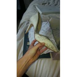 Wedding shoes size 4