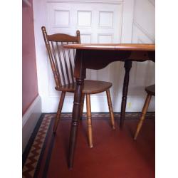 77 cm High Round Vintage Extendable Dining Table & 3 Farmhouse Chairs / Can Deliver
