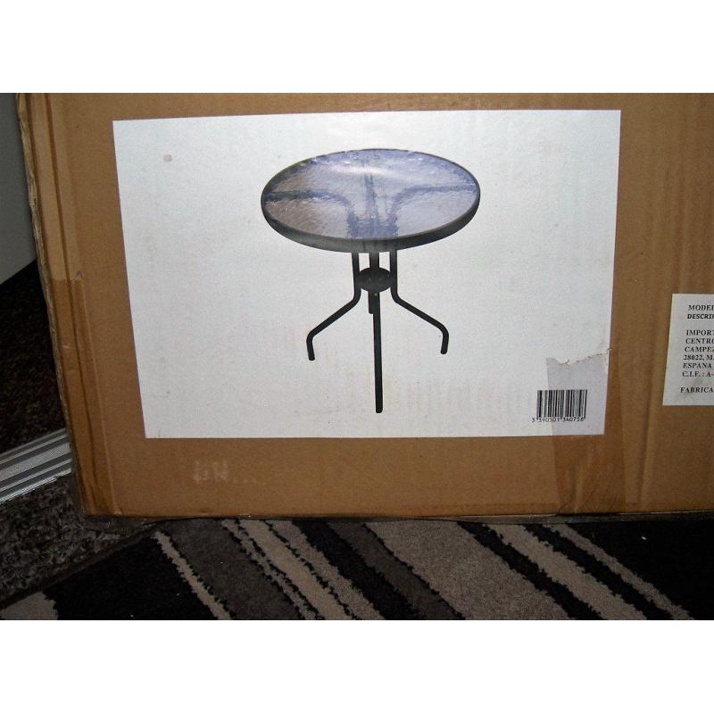 garden table new in box
