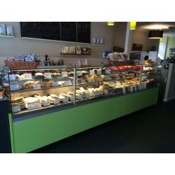 CAFÉ SALES ASSISTANT / BARISTA