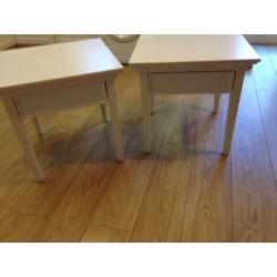 2white side tables