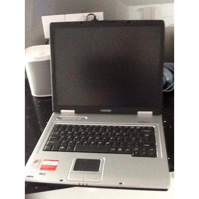 Toshiba satellite pro laptop