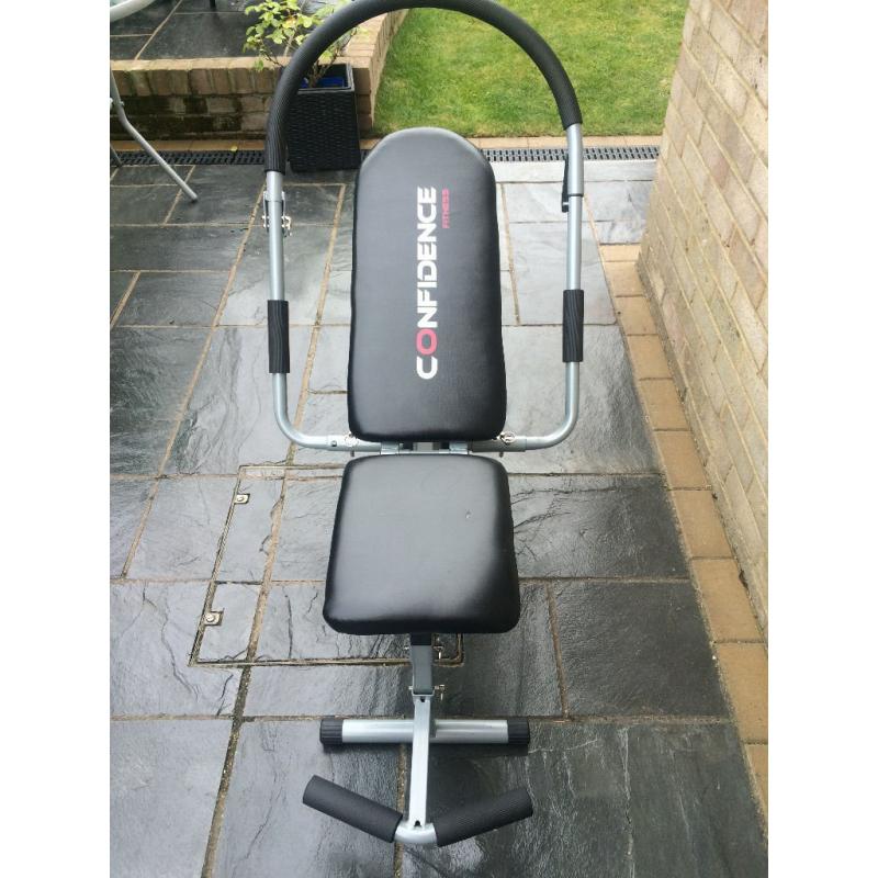 ABDOMINAL EXERCISE BENCH