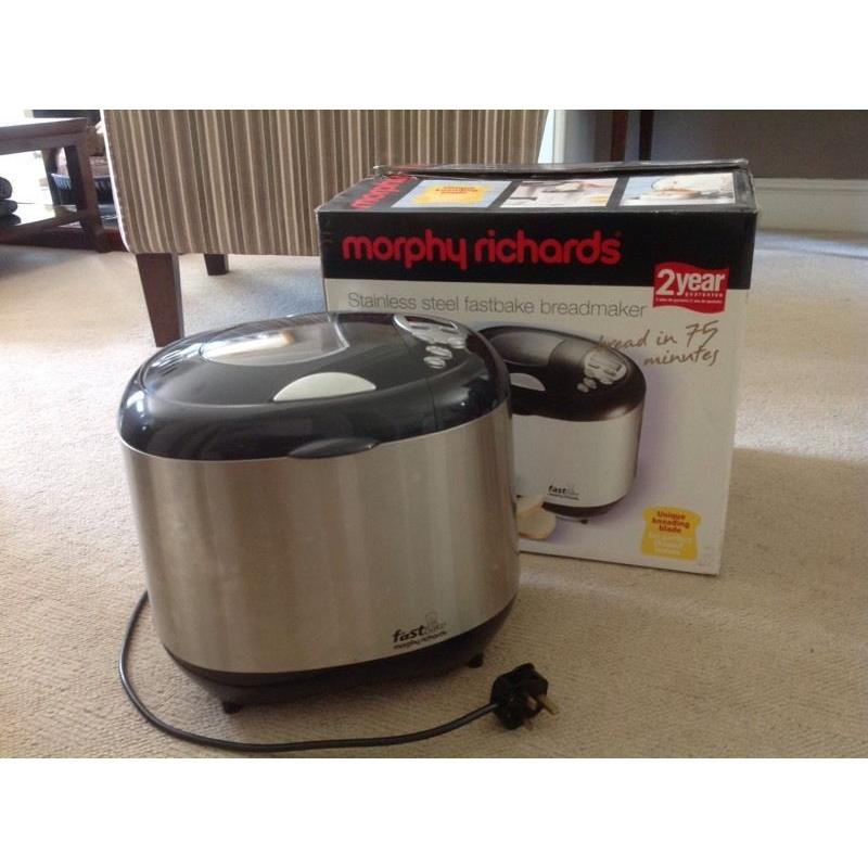 MORPHY RICHARDS FASTBAKE STAINLESS STEEL BREAD MAKER MACHINE