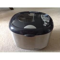 MORPHY RICHARDS FASTBAKE STAINLESS STEEL BREAD MAKER MACHINE