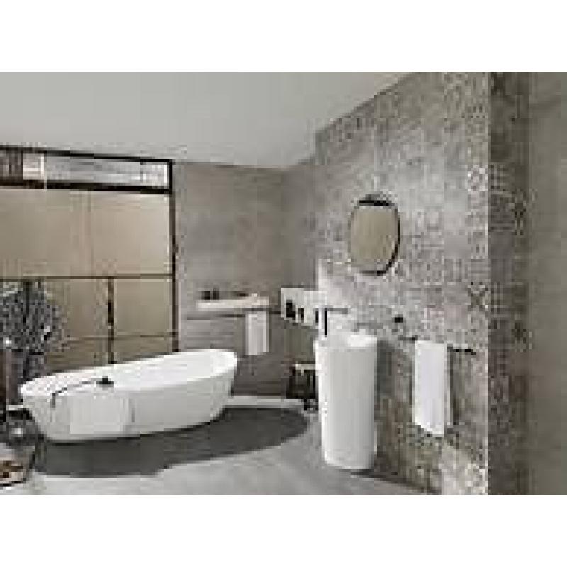 Porcelenoza 'Antique Grey' wall tiles