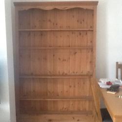(Bookcase) Large solid pine Bookcase