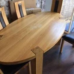 Solid Oak Oval Dining Table & Six Chairs