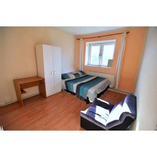 7 New and clean Double Rooms - SHOREDITCH/BETHNAL GREEN/BOW