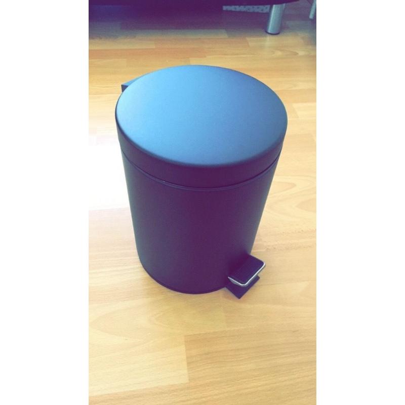 Bin ( IKEA )