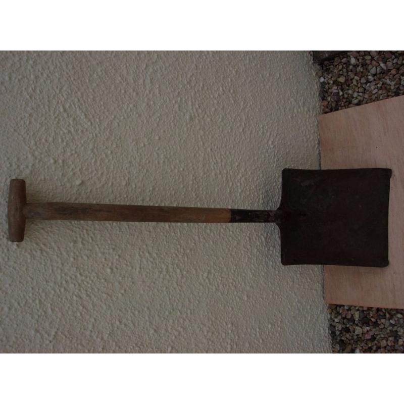 Builders Spade & Fork