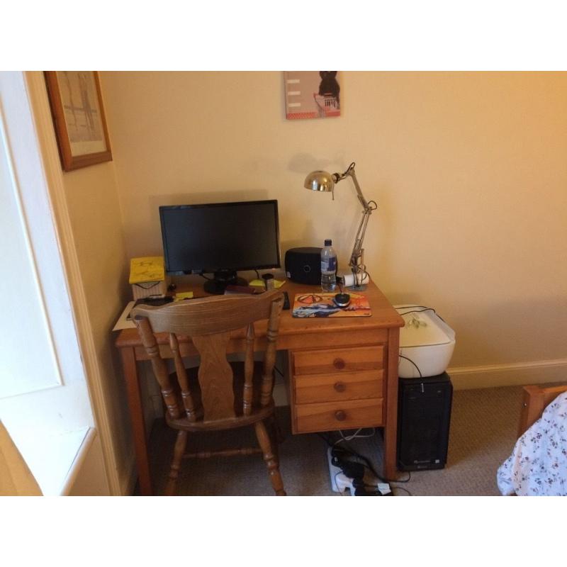 Lovely cozy room in Bruntsfield.