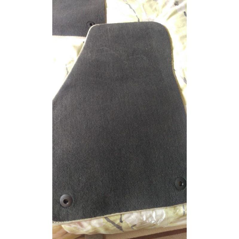 VOLVO S40 R DESIGN TEXTILE FLOOR MATS
