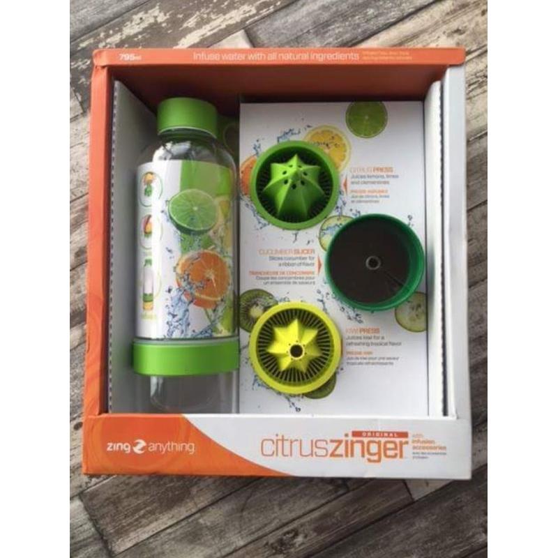 Original Citrus Zinger Water Bottle With Fruit Infusers (New & Boxed)