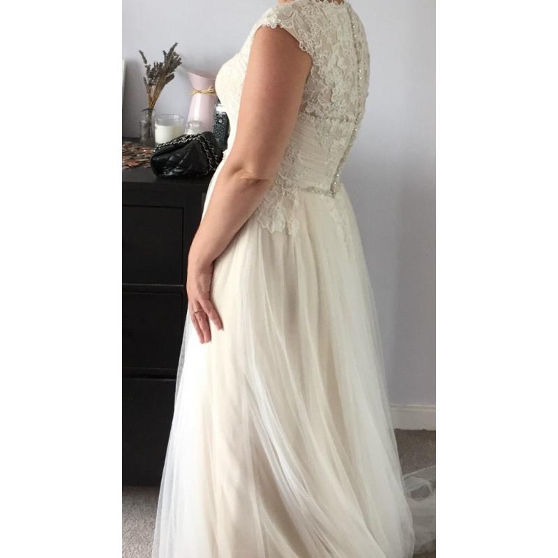 Maggie Sottero dress
