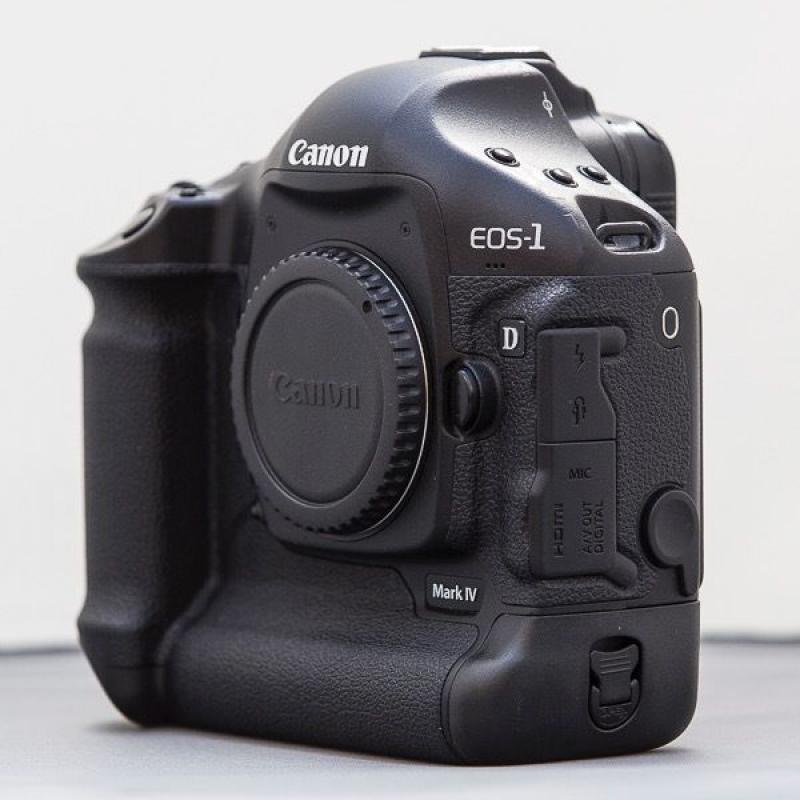 Canon EOS 1D Mark IV (body only)