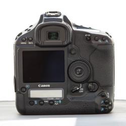 Canon EOS 1D Mark IV (body only)