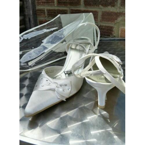 Wedding shoes brand new size 6