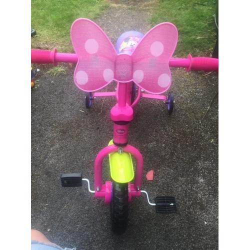 Minnie Mouse bike
